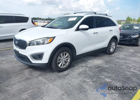 2016 Kia Sorento 2.4L Lx z USA, uszkodzony, nr VIN 5XYPG4A39GG091994
